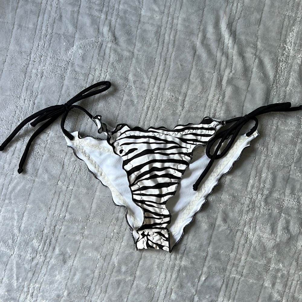 Bikini bottoms 🌊